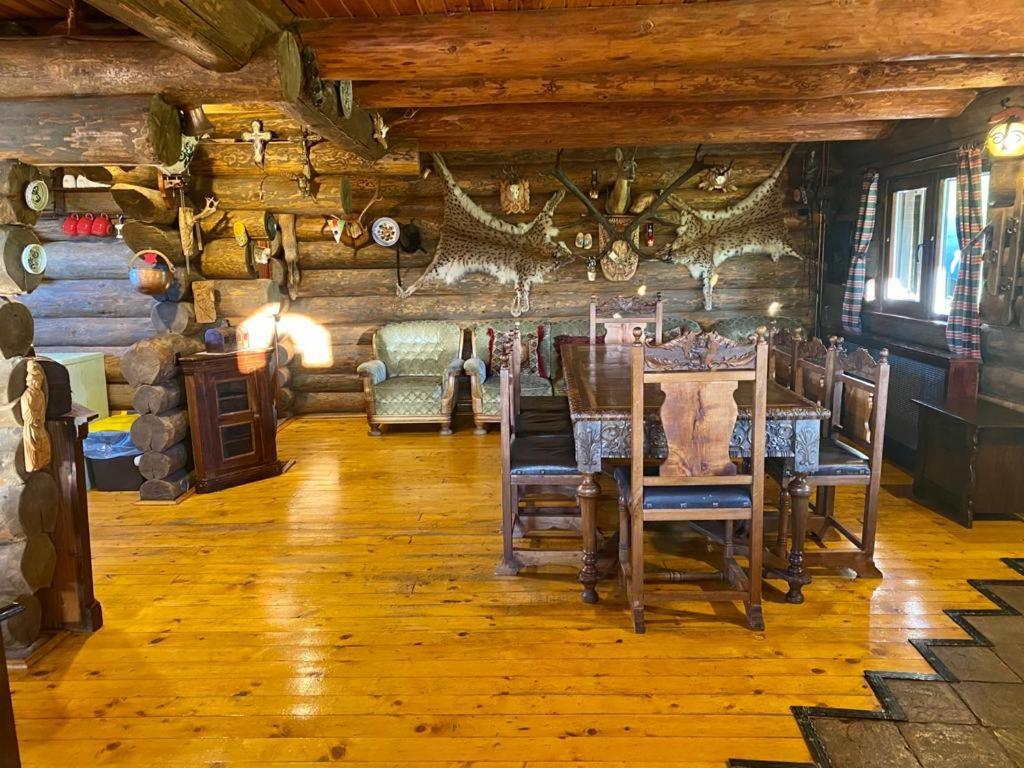 Cabana vânătorului Rîşnov Extérieur photo