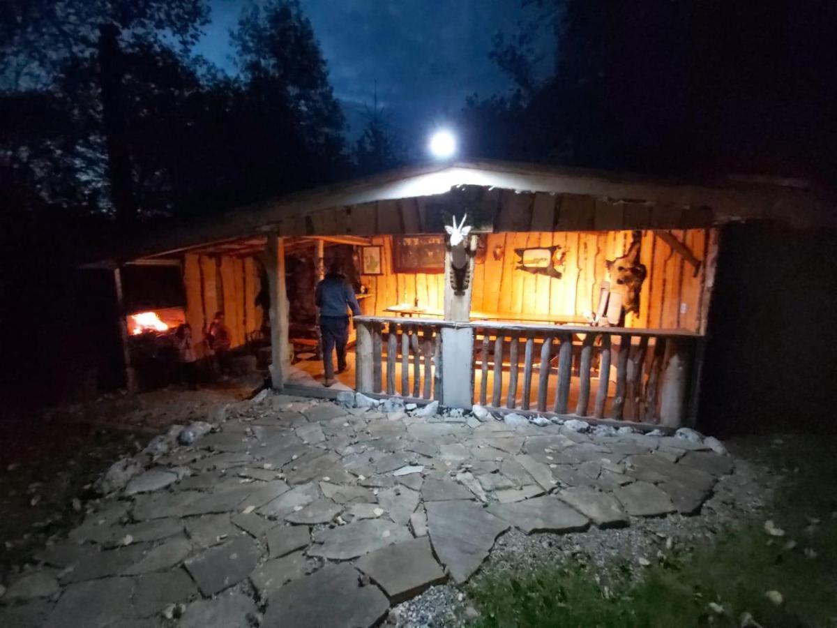 Cabana vânătorului Rîşnov Extérieur photo